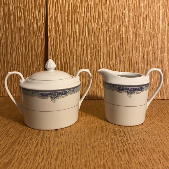 Stratford by Christopher Stuart Sugar and Creamer - Picture 1 of 10